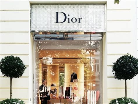 christian dior praha|Dior praha.